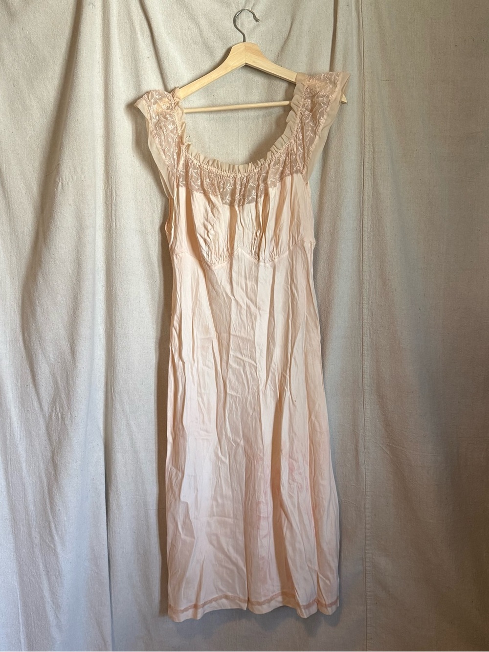 Vintage Women's Lace-Trim Slip Dress - Light Blush